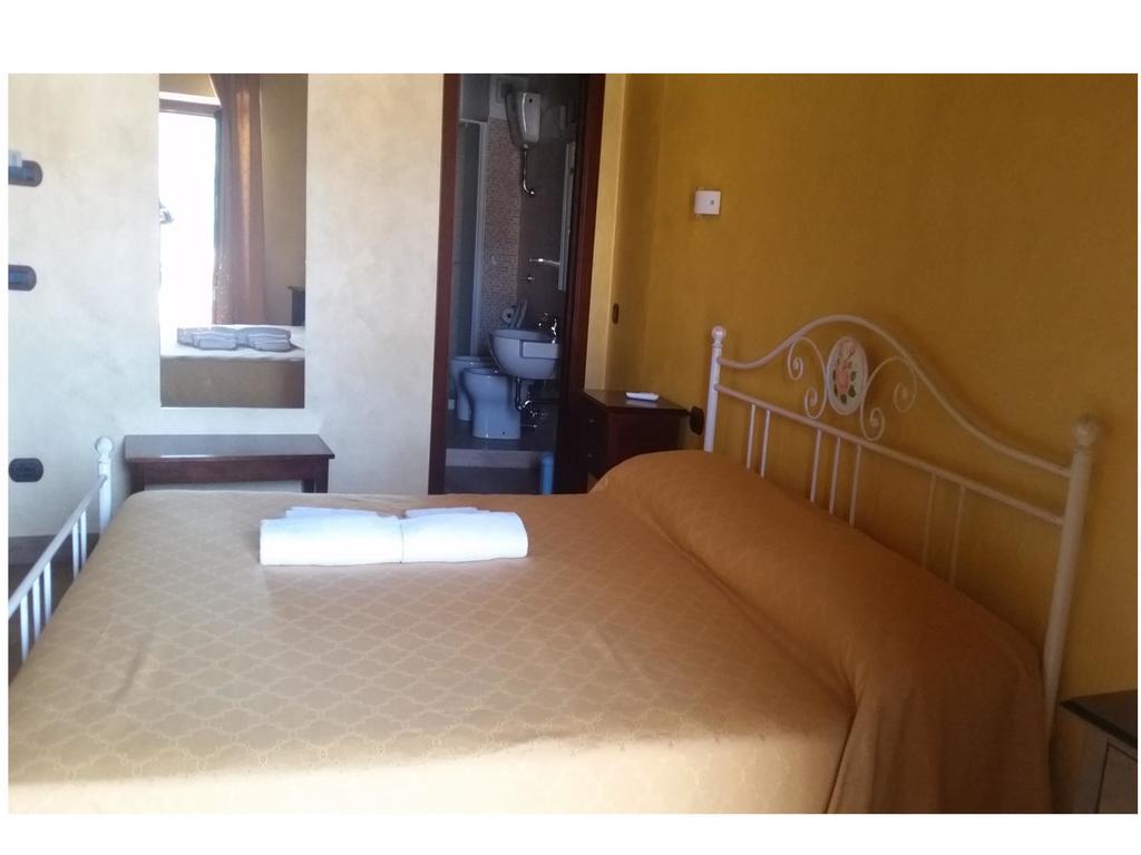 Borgo Della Longevita Bed & Breakfast Bivongi Ngoại thất bức ảnh