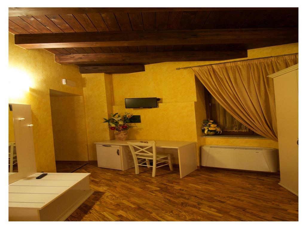 Borgo Della Longevita Bed & Breakfast Bivongi Ngoại thất bức ảnh
